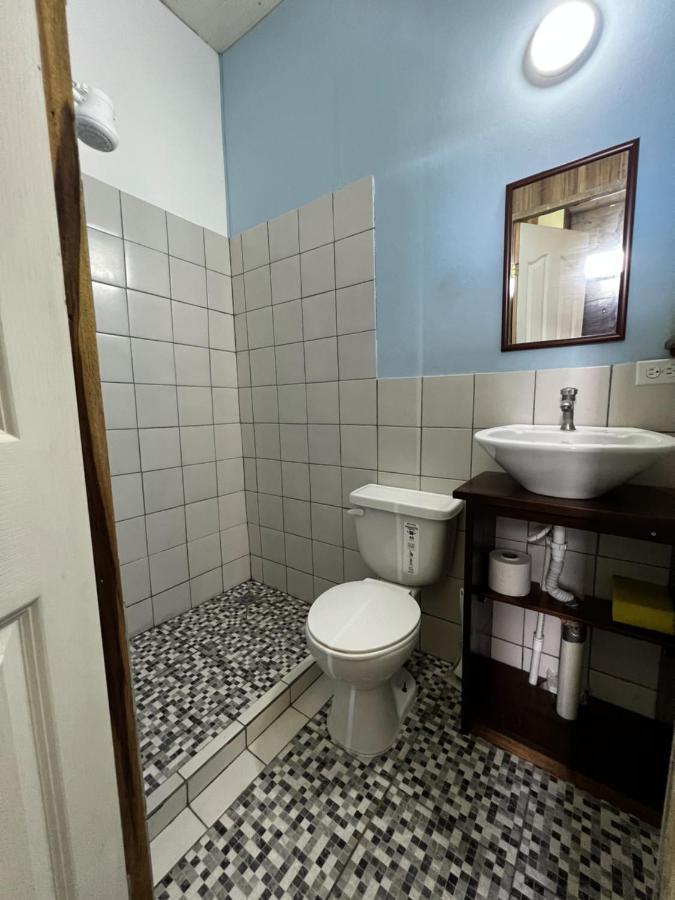 Old Bocasso Hostel Bocas Town Ngoại thất bức ảnh