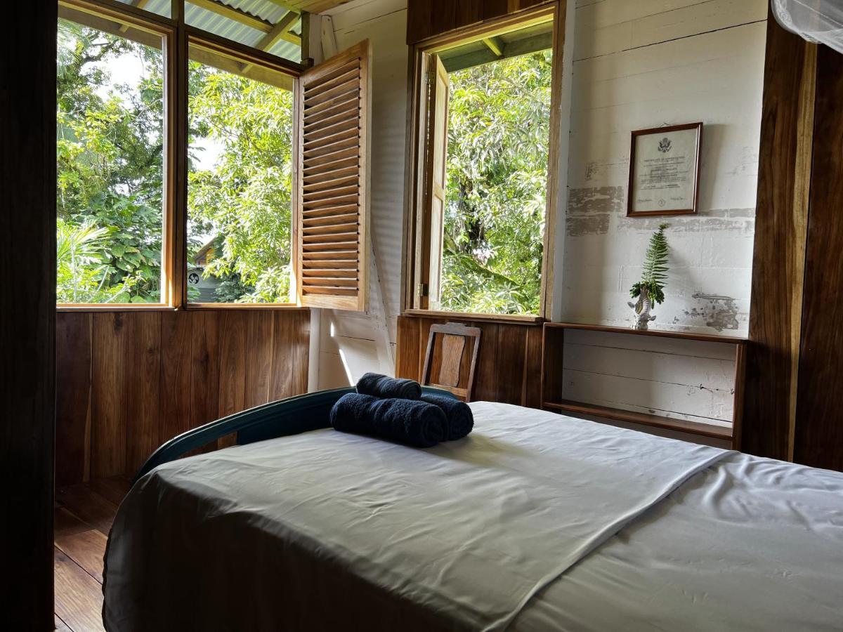 Old Bocasso Hostel Bocas Town Ngoại thất bức ảnh
